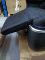 Accessoires de conversion automobile pour l'amélioration de l'intérieur : Sièges de pilote de luxe abordables pour limousines et fourgons
