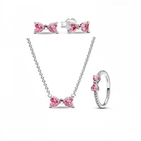 Nouvelle Collection : Parure de Bijoux Classique Rose avec Nœud, Cœur et Strass en Cristal – Collier, Boucles d'Oreilles, Bracelet et Bague Plaqué Argent – Cadeau de Fiançailles