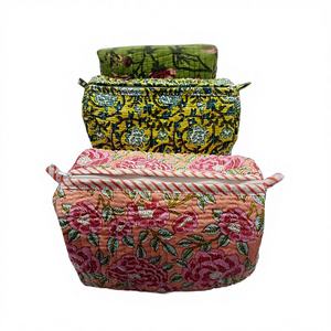 Sac de voyage portable pour homme, style bohème, motif bonbons en coton, fermeture éclair, organiseur de maquillage, trousse de toilette - Product Image 2