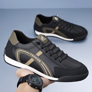 Zapatillas Deportivas Casuales de Cuero para Hombre, Blancas, con Suela Gruesa, Tacón Bajo, Estilo Juvenil, Modelo 8652 - Product Image 2