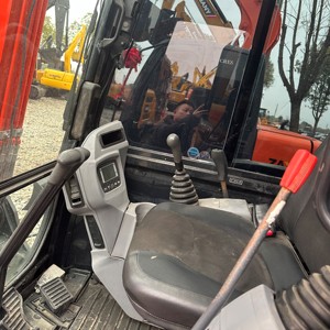 Used Kubota KX165 Mini Crawler Excavator 6 Ton Japan V2607 Engine 0.24m³ Bucket Good Condition - Product Image 5