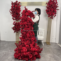 SMOOTH Arrangement floral artificiel de roses rouges en soie, style 'Explosive Models', chemin de table long rouge pour la décoration d'événements de mariage