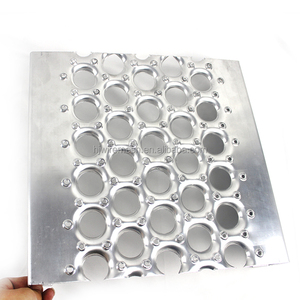 Trou perforé <span class=keywords><strong>en</strong></span> aluminium anti-<span class=keywords><strong>d</strong></span>érapant dentelé passerelle poignée jambe de force planche caillebotis tôle perforée - Product Image 6