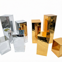Décorations de mariage modernes, très demandées : Colonne carrée en acrylique effet miroir, guide d'allée, socle pour table de gâteaux et desserts, support à fleurs