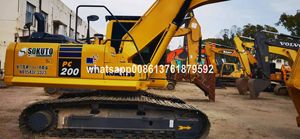 Komatsu รถขุด PC200-8แบบญี่ปุ่นมือสองพร้อมส่วนประกอบเครื่องยนต์หลักกำลัง110kw 1.1เมตรความจุถัง - Product Image 3