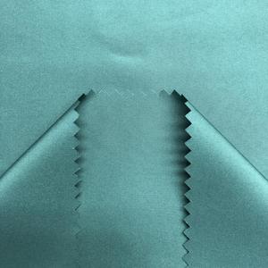 <span class=keywords><strong>260T</strong></span> Pongee Túi Lót Vải 100% <span class=keywords><strong>Polyester</strong></span> Trọng Lượng Nhẹ 150Cm Cho Hàng May Mặc Thể Thao Túi Xách - Product Image 4