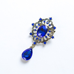Broche en cristal de couleur diamant rétro de haute qualité, style européen et américain, anti-lumière, pour femmes, directement de l'usine - Product Image 2