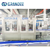 Ligne de production de machines de lavage, remplissage et bouchage de bouteilles, disponible pour l'eau en bouteille, les boissons et les jus - Offre Spéciale