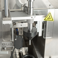 Machine de scellage de tubes pneumatique semi-automatique pour l'emballage de produits cosmétiques, de boissons, de gel, d'huile, d'eau pure et de produits chimiques