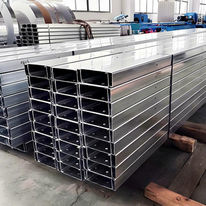 Riel de Acero Galvanizado Previamente GL Solar Unistrut P1000 P1100, Perfil en C, Anticorrosión, Garantía de 25 Años para Sistemas Solares - Product Image 1