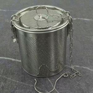 Passoire à épices en métal avec crochet pour cuisine domestique, idéale pour les herbes, le thé en vrac et le café - Product Image 3