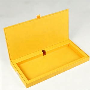 Caja de Embalaje de Cartón Reciclado Plegable de Lujo con Diseño Personalizado y Cinta - Product Image 1