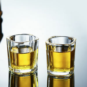 Nouvelle idée de produit 2025 Base lourde 70ml verres à liqueur verrerie <span class=keywords><strong>apéritif</strong></span> expresso verre à liqueur expresso verres à bière - Product Image 1