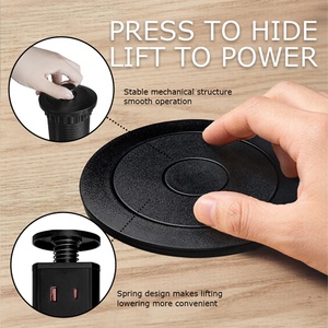 Enchufe <span class=keywords><strong>de</strong></span> escritorio elevable <span class=keywords><strong>de</strong></span> color negro y plateado con triple toma <span class=keywords><strong>de</strong></span> corriente alemana y puertos <span class=keywords><strong>de</strong></span> carga rápida USB PD20W - Product Image 5