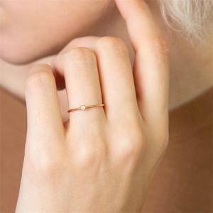 Bague en acier inoxydable plaqué or avec zircon, <span class=keywords><strong>petite</strong></span> et exquise, avec pierre de naissance, certifiée CE, bijoux à la mode Qingyuan - Product Image 3