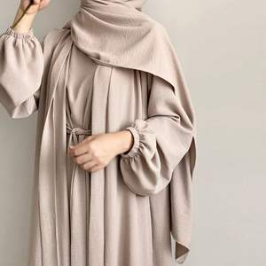 Personnalisation en gros 2024 nouvelle <span class=keywords><strong>robe</strong></span> pour femmes de couleur unie vêtements islamiques mode Dubai Abaya <span class=keywords><strong>robe</strong></span> pour femmes - Product Image 2