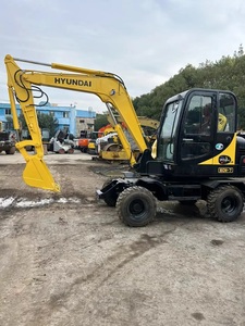 Excavatrice d'occasion HYUNDAI 80W 8 tonnes en excellent état, peu d'heures de fonctionnement, meilleure qualité, à vendre - Product Image 5