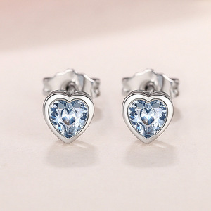 Orecchini a cuore colorati da donna, piccoli e graziosi, accessori per l'uso quotidiano - Product Image 6