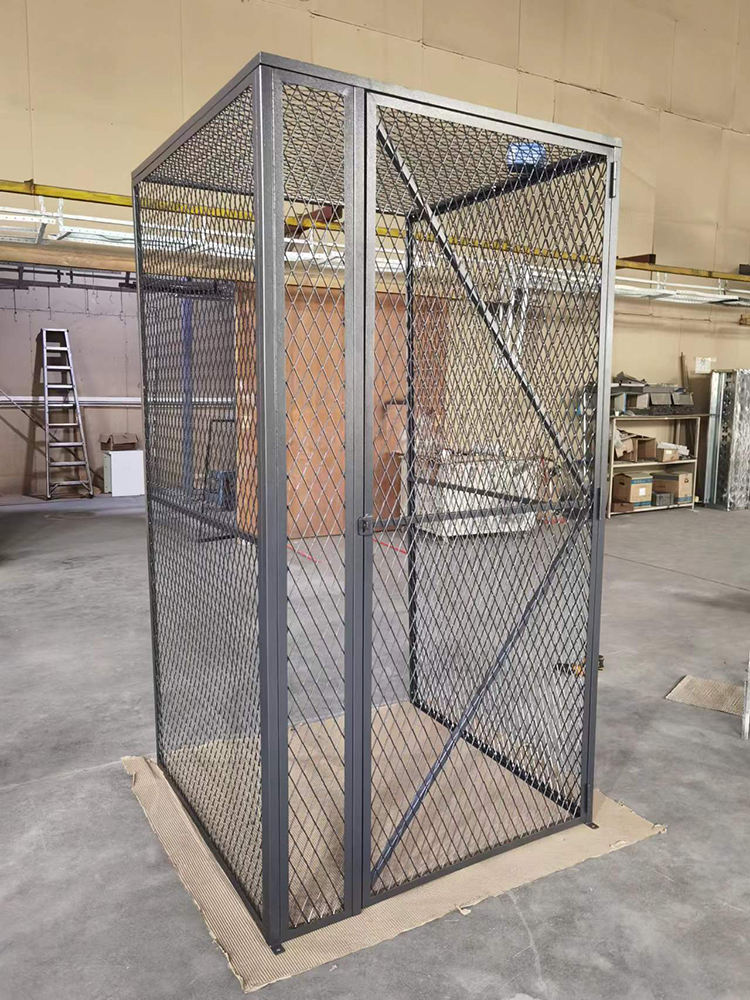 Warehouse Cage Iron Wire Mesh Locker - Diamond Shape Full Wall