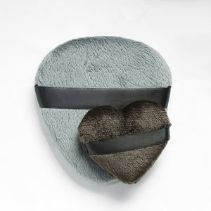 Pinkz OEM gris argenté coton Triangle visage bouffée de poudre expédition mondiale Volume <span class=keywords><strong>remise</strong></span> marque privée personnalisée pour les comptoirs de beauté - Product Image 5