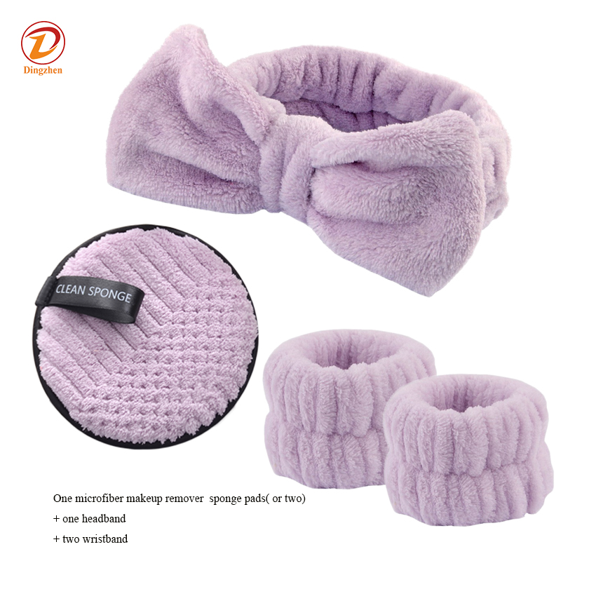 Pourpre avec le sac d'opp