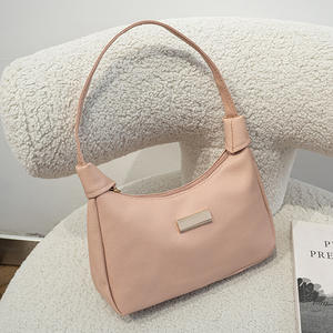 Sac à main pour femme en cuir PU à prix de gros, fermeture éclair, bandoulière unique, sac fourre-tout, sacs de voyage quotidiens pour femmes - Product Image 4