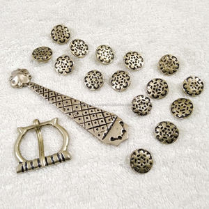 Cinturón llano medieval Sophia hecho de material de aleación duradero BC - Product Image 3