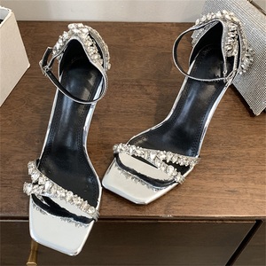 Sandalias de Tacón Alto con Cristales, Sencillas, para Mujer, Verano 2025, Fabricantes Asiáticos, Sandalias de Tacón de Aguja Casuales para Mujer - Product Image 2