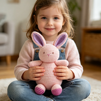 Adorable lapin en peluche fait main au crochet, figurine animale en tricot doux personnalisée, jouet en peluche sur mesure en gros