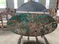 Grande dalle polie en granit vert Tiffany, amazonite, quartzite, design moderne brésilien, pour la décoration d'hôtels et de villas