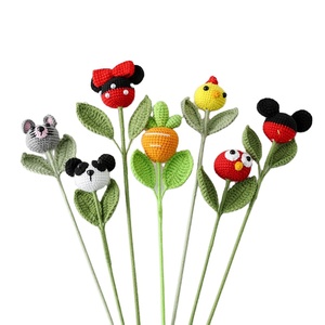 Bouquet di Fiori in Filato a Forma di Frutta e Verdura per Animali Piccoli, Decorazione per la Festa dei Bambini, Bouquet Finito con Motivi Carini di Mickey, Panda e Pulcino - Product Image 1