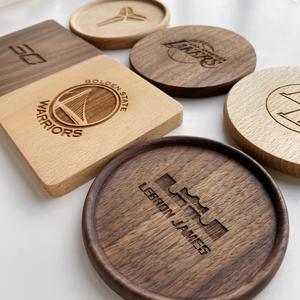 Dessous de verre en bois massif gravé au laser avec logo personnalisé Tapis de café isolant thermique au design moderne pour porte-gobelet à thé - Product Image 3