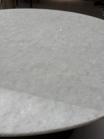 Table basse moderne en marbre naturel blanc rond compact avec base en bois, table centrale moderne pour salon