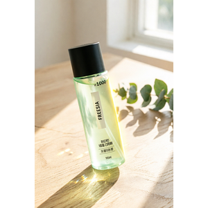 Dissolvant pour vernis à ongles Fresia 110 ml Complexe vitaminique Soin quotidien Tous types de peau - Product Image 1