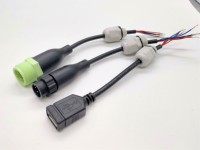 Câble d'extension USB avec connecteur mâle-femelle 4 broches vert étanche IP67 et presse-étoupe PG7 pour onduleur solaire