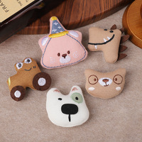 Jouets en peluche personnalisés créatifs, épingles en peluche, broches, pendentifs pour sac, accessoires