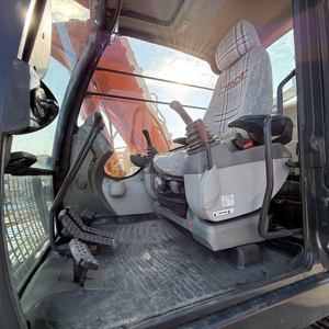 Excavadora Hidráulica Usada Hitachi ZX130-5A, 95% Nueva, 13 Toneladas, Modelo 2020, Motor Isuzu Certificado, Capacidad de Cucharón de 0.5m - Product Image 5