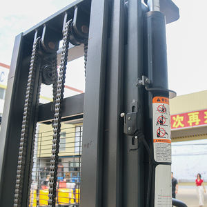 Grúa apiladora de palés semieléctrica Grúa apiladora eléctrica automática de 2 toneladas Carretilla elevadora Grúa apiladora CE de 2 toneladas Carretilla elevadora eléctrica - Product Image 4