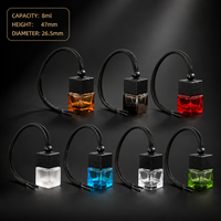 Flacon diffuseur carré 8ml multicolore pour voiture, en verre, avec bouchon noir, pour parfum et huiles essentielles, possibilité d'imprimer un logo.