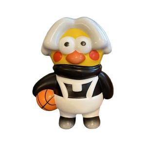 Figurine de canard pèlerin avec ballon de basket, chapeau blanc, écharpe noire, jouet en plastique pour enfants de 2 à 4 ans, unisexe - Product Image 1