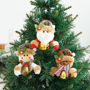 Ensemble d'ornements en peluche de Noël Cloches Père Noël Bonhomme de neige Renne Arbre Décorations Festive Noël Ornements suspendus pour décor de vacances - Product Image 6