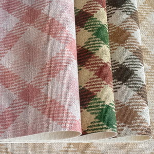 Nouveau cuir synthétique à motif écossais coloré, résistant à l'usure, idéal pour les projets de jouets, les couvertures de livres et les meubles. - Product Image 3