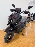 1500W Electric Motorcycle for Adults Electric Motorcycle with Disc Brakes 60/72V 1500W High-power Electric Motorcycle