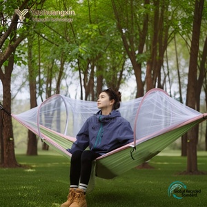 เปลญวนผ้าอ๊อกซ์ฟอร์ด 260x140 ซม. เก้าอี้แกว่งพกพาสำหรับตั้งแคมป์กลางแจ้งพร้อมมุ้งกันยุง ดีไซน์เรียบง่าย - Product Image 3