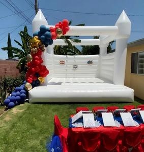 Castillo Inflable Blanco - Castillo Gigante para Niños, Fiestas <span class=keywords><strong>de</strong></span> <span class=keywords><strong>Cumpleaños</strong></span>, Bodas y Eventos - Product Image 1