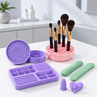 OEM ODM Kit de beauté en silicone, comprenant pinceaux et houppettes de maquillage, sacs de rangement, boîte cadeau personnalisée, collection d'accessoires de maquillage et de soins de la peau Ice