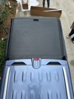 Usine directe 4x4 tout-terrain en aluminium étanche à la poussière manuel Tonneau couverture volet roulant pour Maxus Eterron9