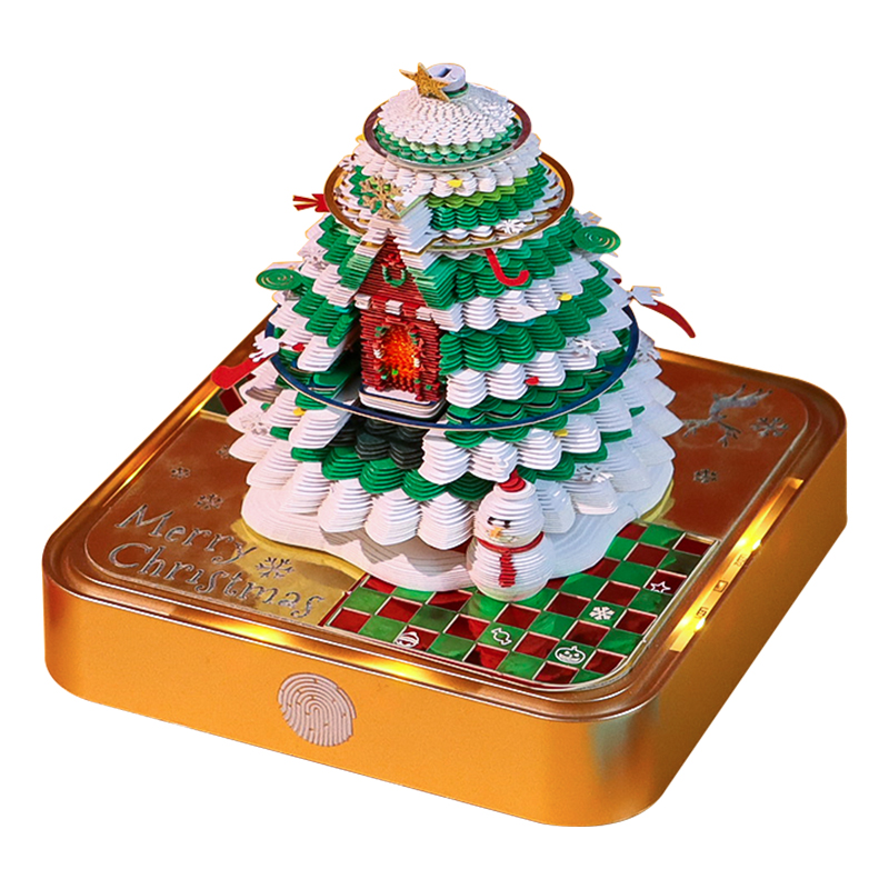 Sapin de Noël à base dorée