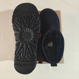 Bottes en peau de mouton de haute qualité, directement de l'usine, élégantes, classiques, unisexes, UGGS, bottes de neige, été, automne, hiver, antidérapantes, chaudes - Product Image 2