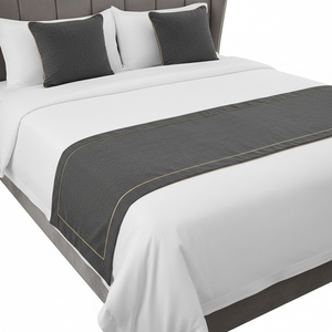 Couvre-lit élégant et tendance pour chambre d'hôtel, en lin décoratif avec bordure dorée, 100% coton, origine USA - Product Image 2